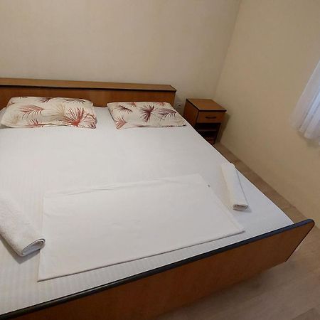 Lana Apartment สปลิท ภายนอก รูปภาพ